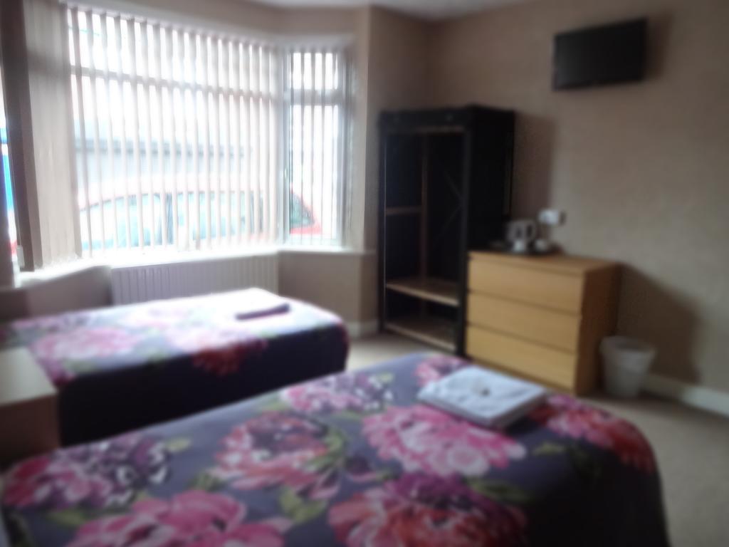 The Manor Hotel Nuneaton Habitación foto