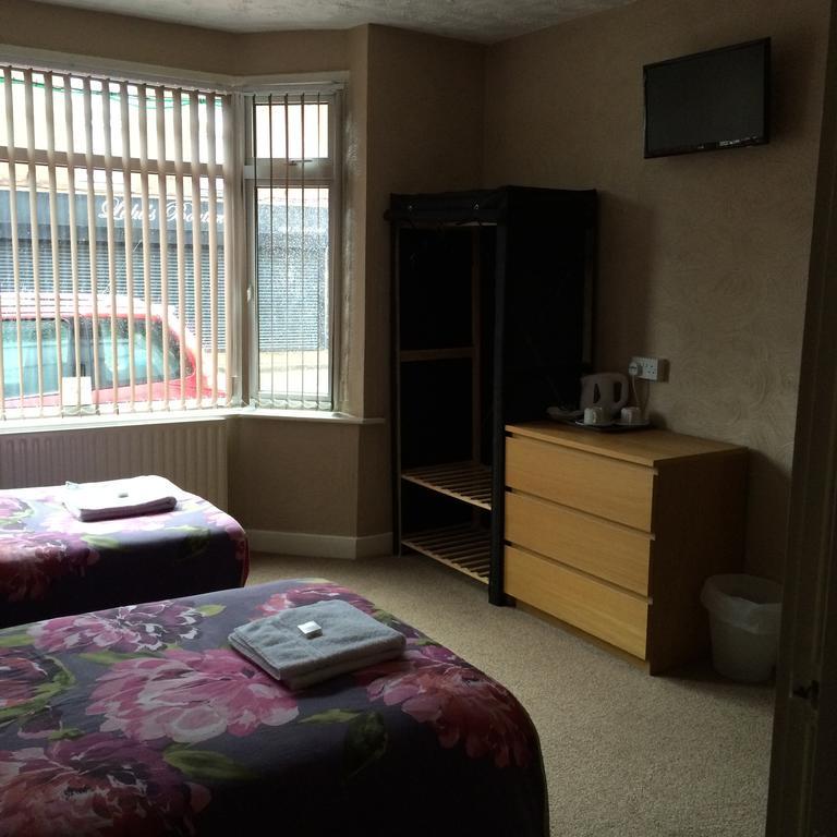 The Manor Hotel Nuneaton Habitación foto