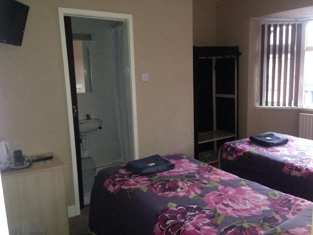 The Manor Hotel Nuneaton Habitación foto
